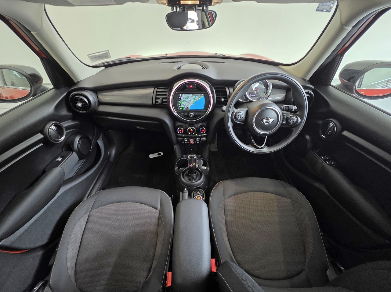 MINI Cooper 5-Dr Hatch Salt