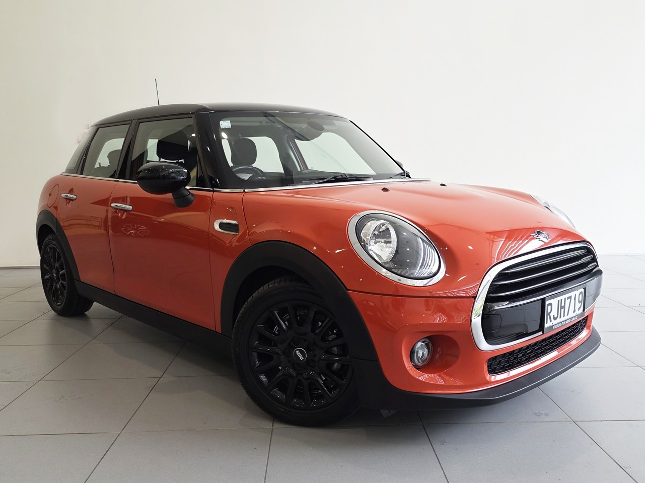 MINI Cooper 5-Dr Hatch Salt