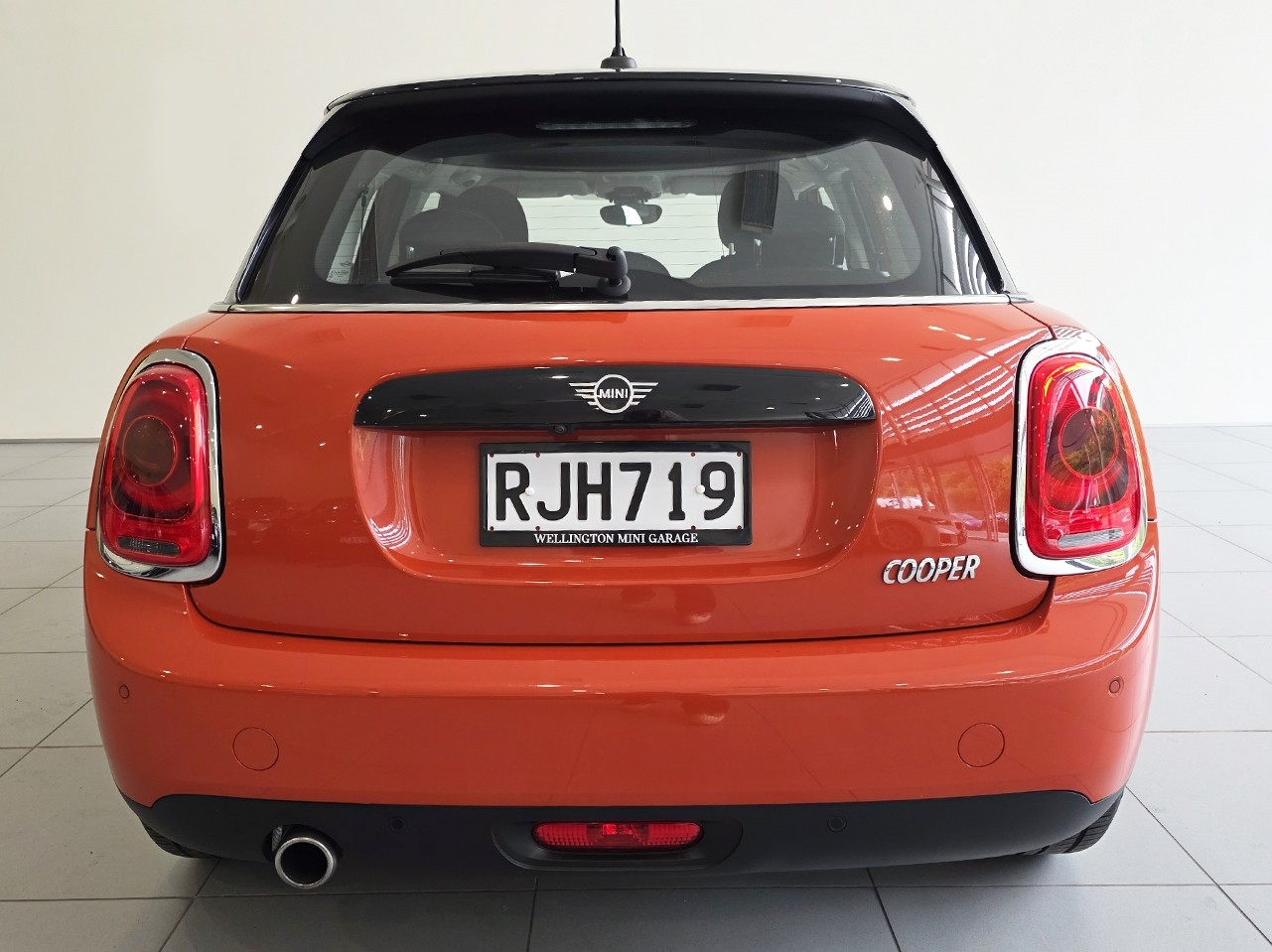 MINI Cooper 5-Dr Hatch Salt