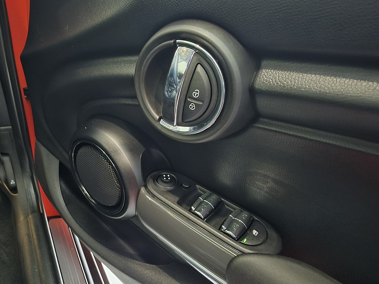 MINI Cooper 5-Dr Hatch Salt