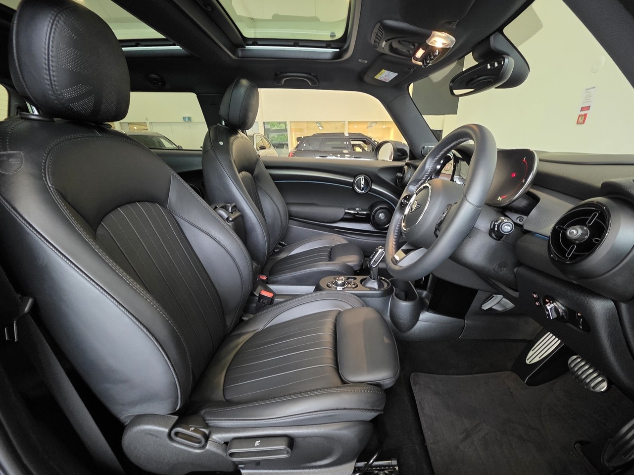 MINI JCW Hatch Yours