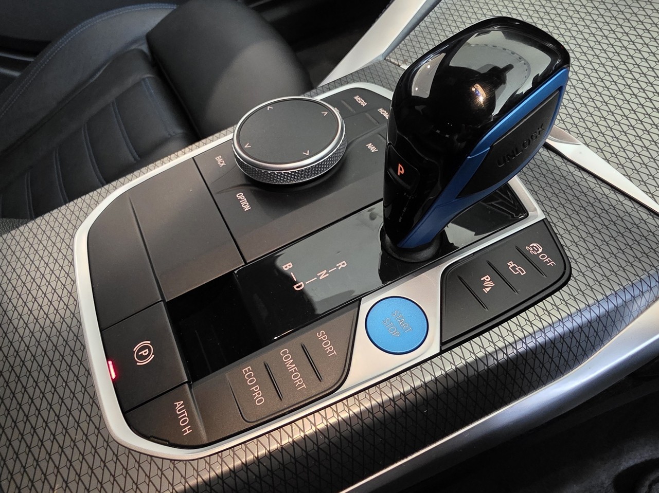 BMW i4 eDrive40