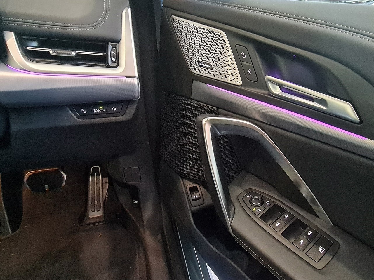 BMW iX1 30 M Sport X-Drive