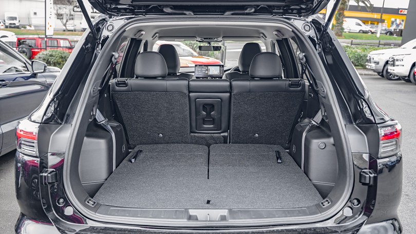 2026 Mitsubishi Outlander 18