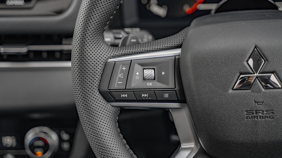 2026 Mitsubishi Outlander 13