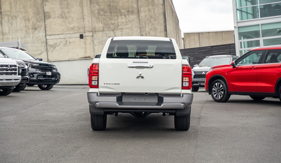 2026 Mitsubishi Triton 4