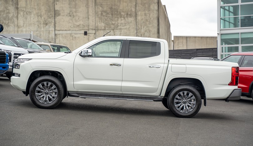 2026 Mitsubishi Triton 5