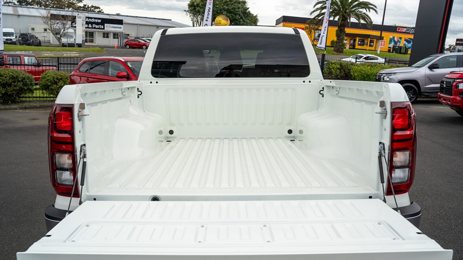 2026 Mitsubishi Triton 18