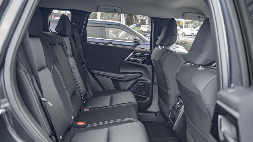 2026 Mitsubishi Outlander 16