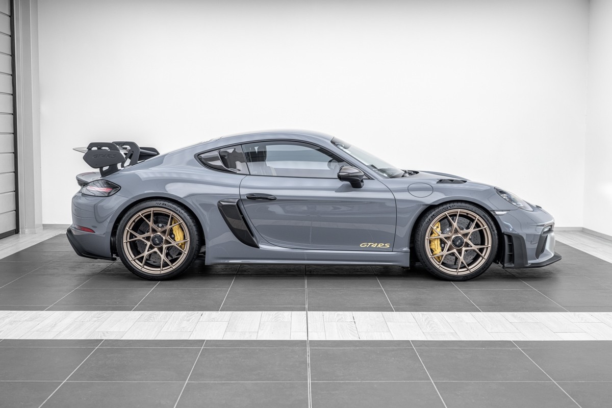 Porsche 718 GT4 RS (982) Weissach Package