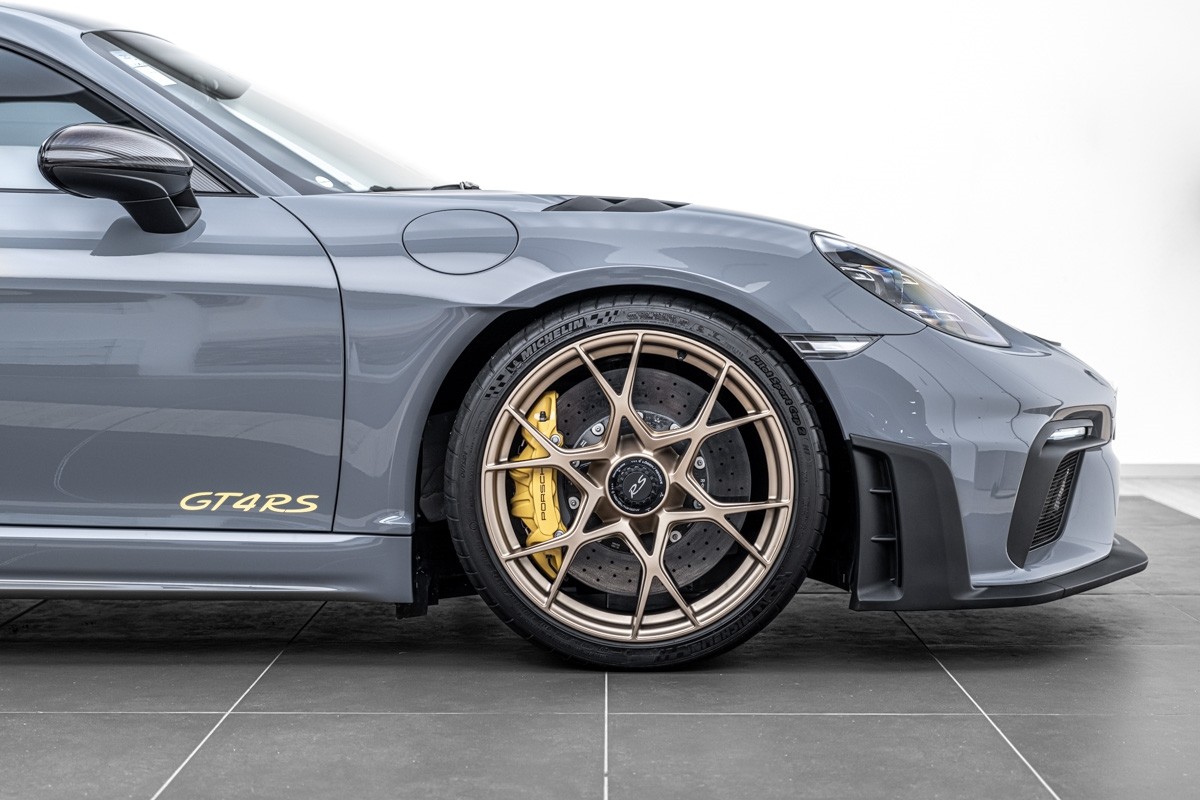Porsche 718 GT4 RS (982) Weissach Package