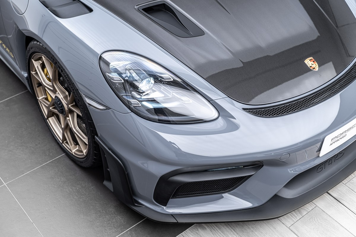 Porsche 718 GT4 RS (982) Weissach Package
