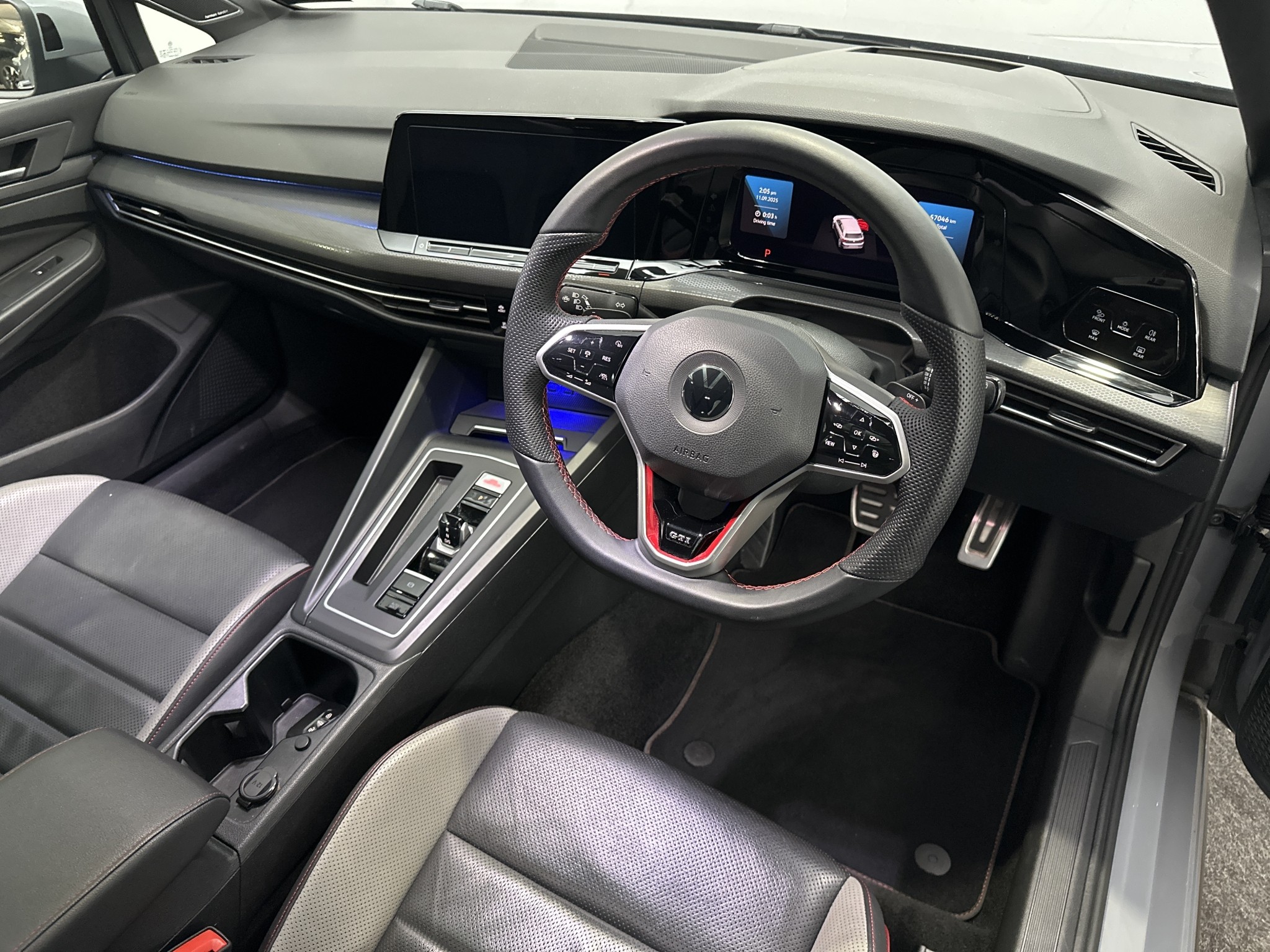 Volkswagen Golf GTI DSG