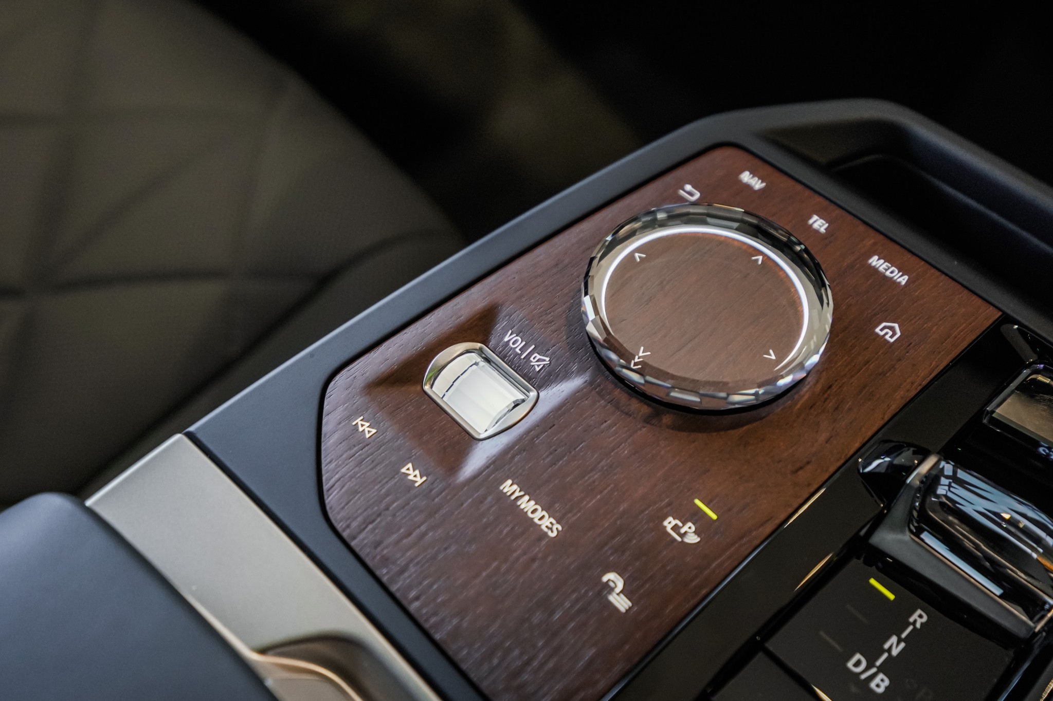 BMW iX IXdrive50