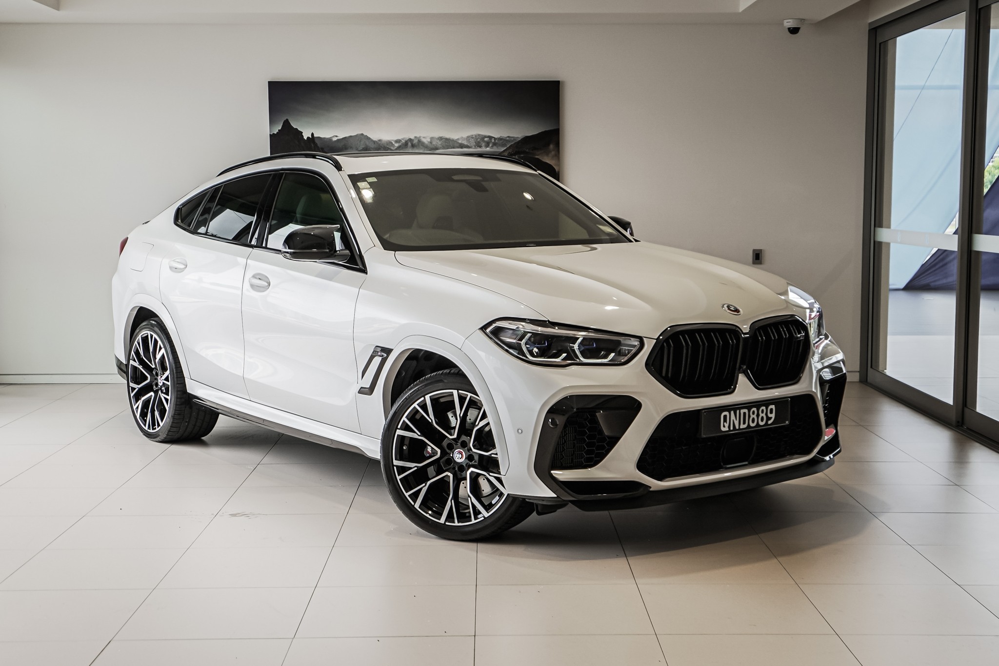 BMW X6 M Competition +Luxury