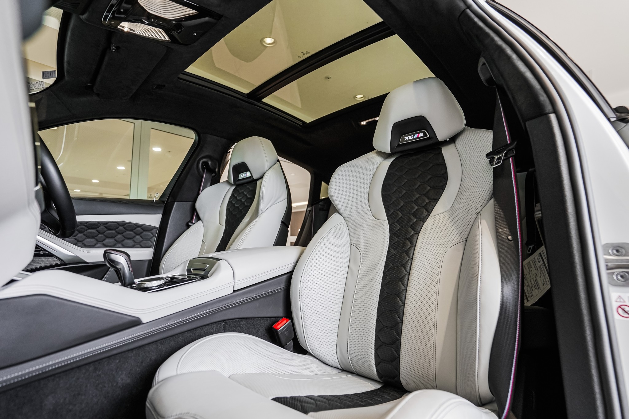 BMW X6 M Competition +Luxury