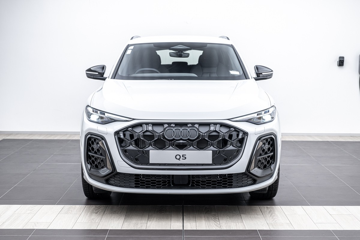 Audi Q5 SUV TFSI QUATTRO S TRONIC