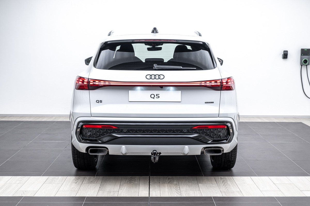 Audi Q5 SUV TFSI QUATTRO S TRONIC