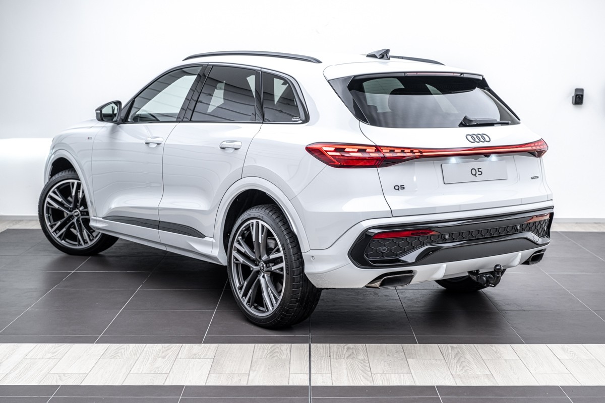 Audi Q5 SUV TFSI QUATTRO S TRONIC