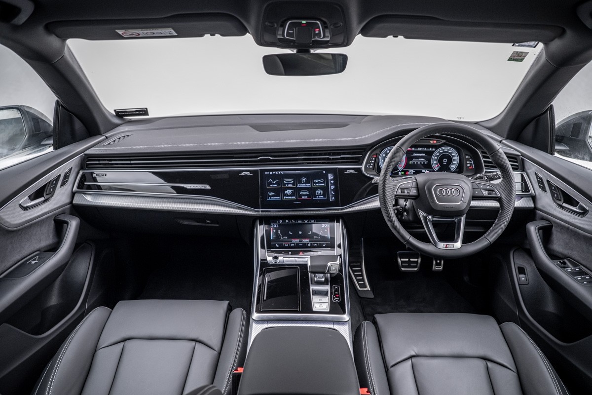 Audi Q8 55 TFSI QUATTRO TIPTRONIC