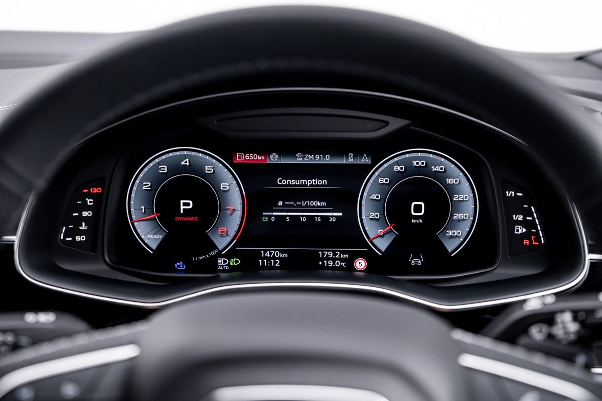 Audi Q8 55 TFSI QUATTRO TIPTRONIC