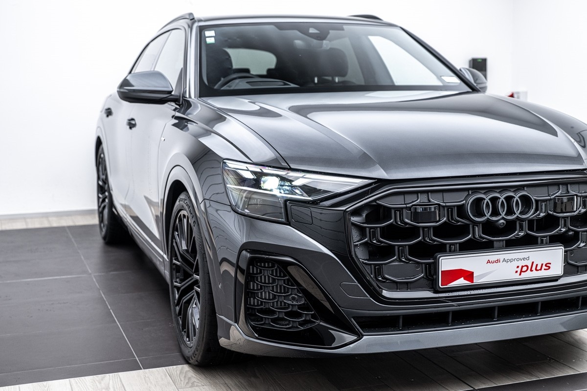 Audi Q8 55 TFSI QUATTRO TIPTRONIC