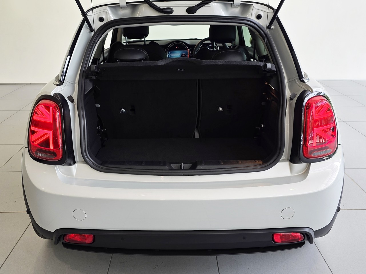 MINI Cooper SE Hatch Classic