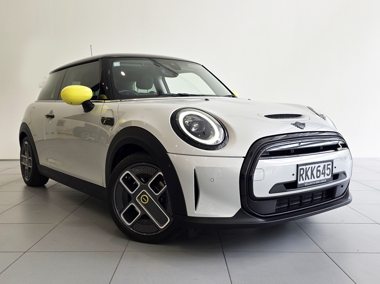 MINI Cooper SE Hatch Classic