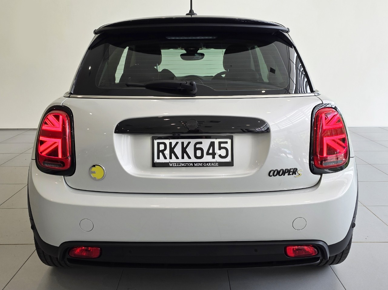 MINI Cooper SE Hatch Classic