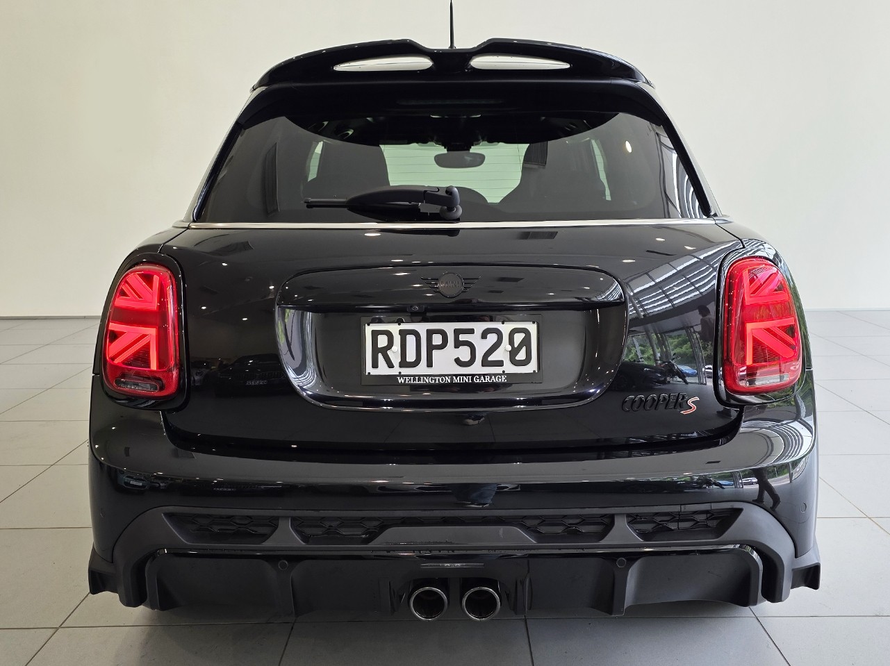 MINI Cooper S 5-Dr Hatch JCW Sport