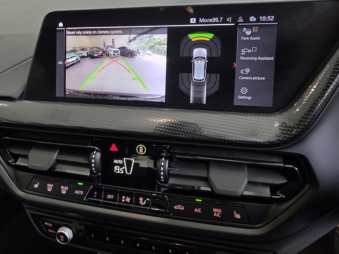 BMW 118i Hatch M Sport - Innovations Package