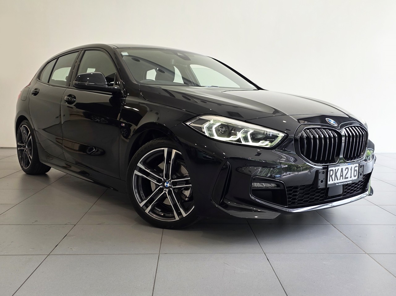 BMW 118i Hatch M Sport - Innovations Package