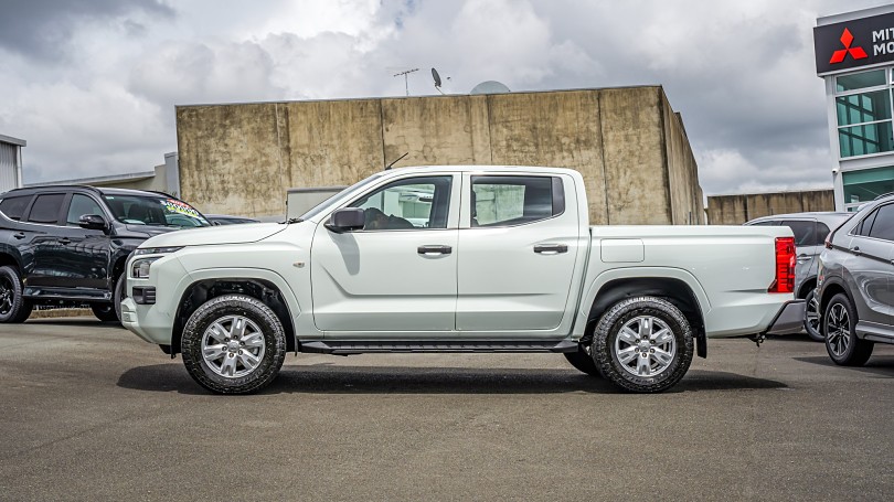 2026 Mitsubishi Triton 5