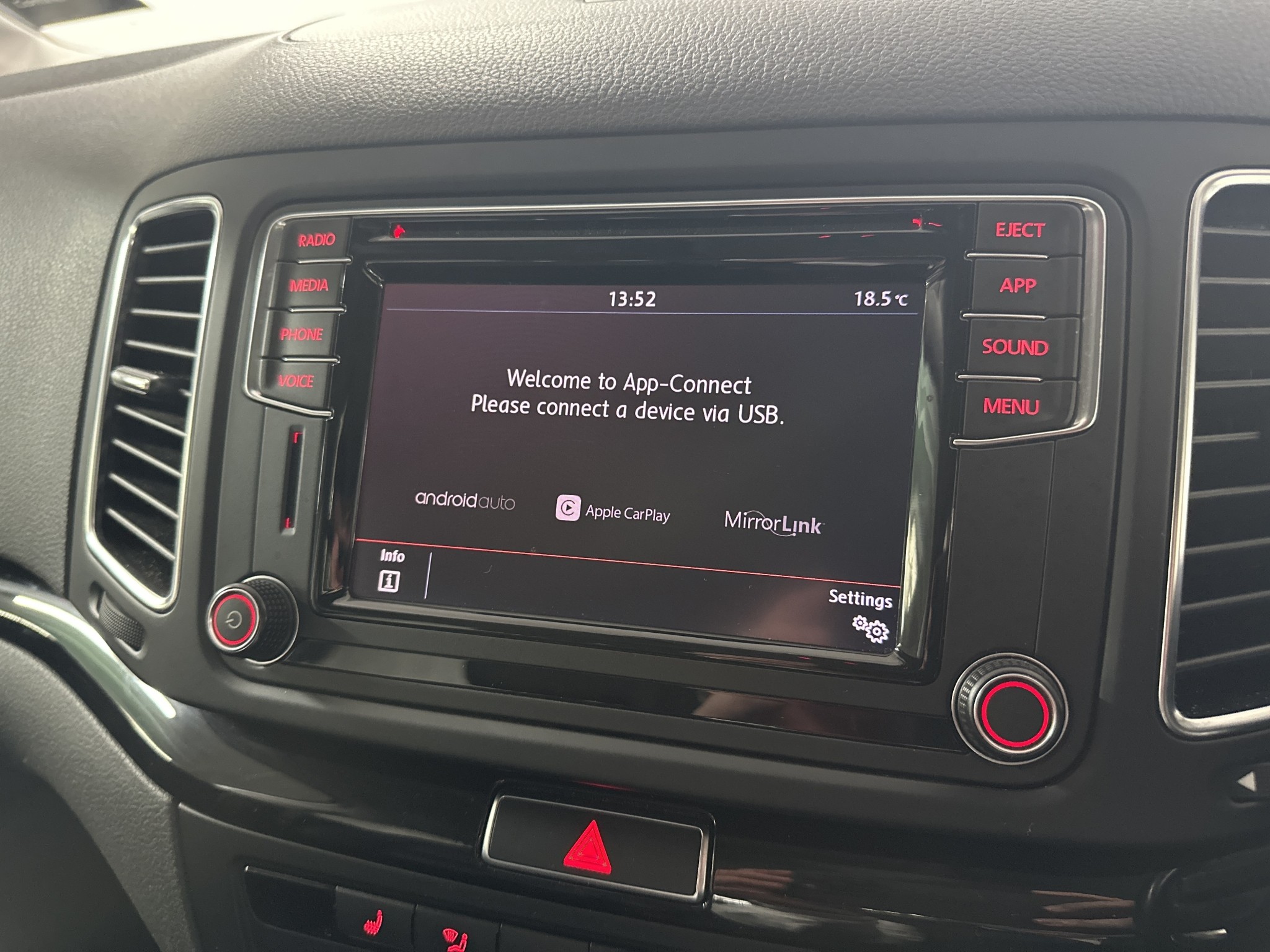 Volkswagen Sharan HIGHLINE TSI