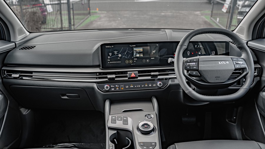 2026 Kia Sportage 10