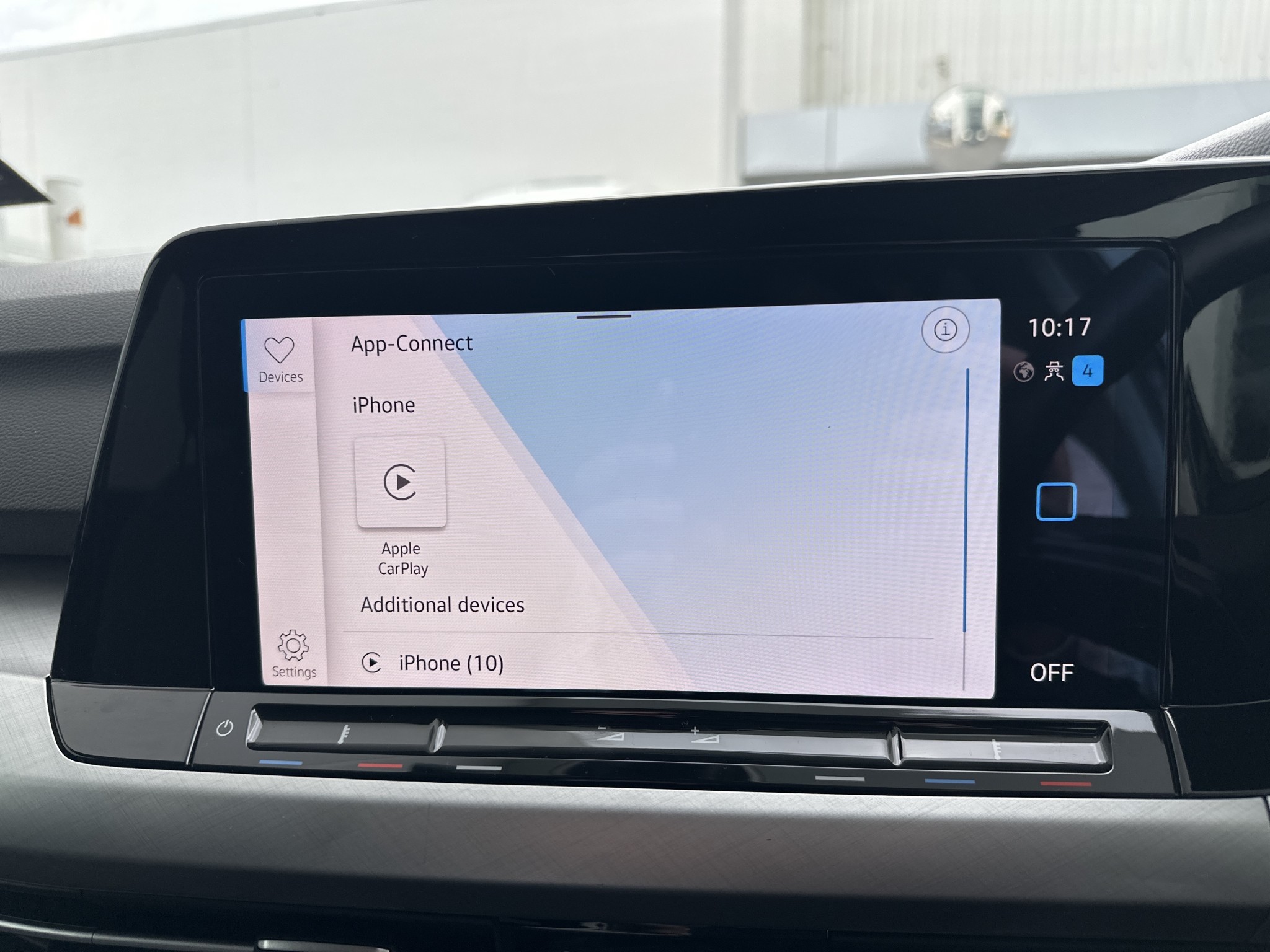 Volkswagen Golf Hybrid Active