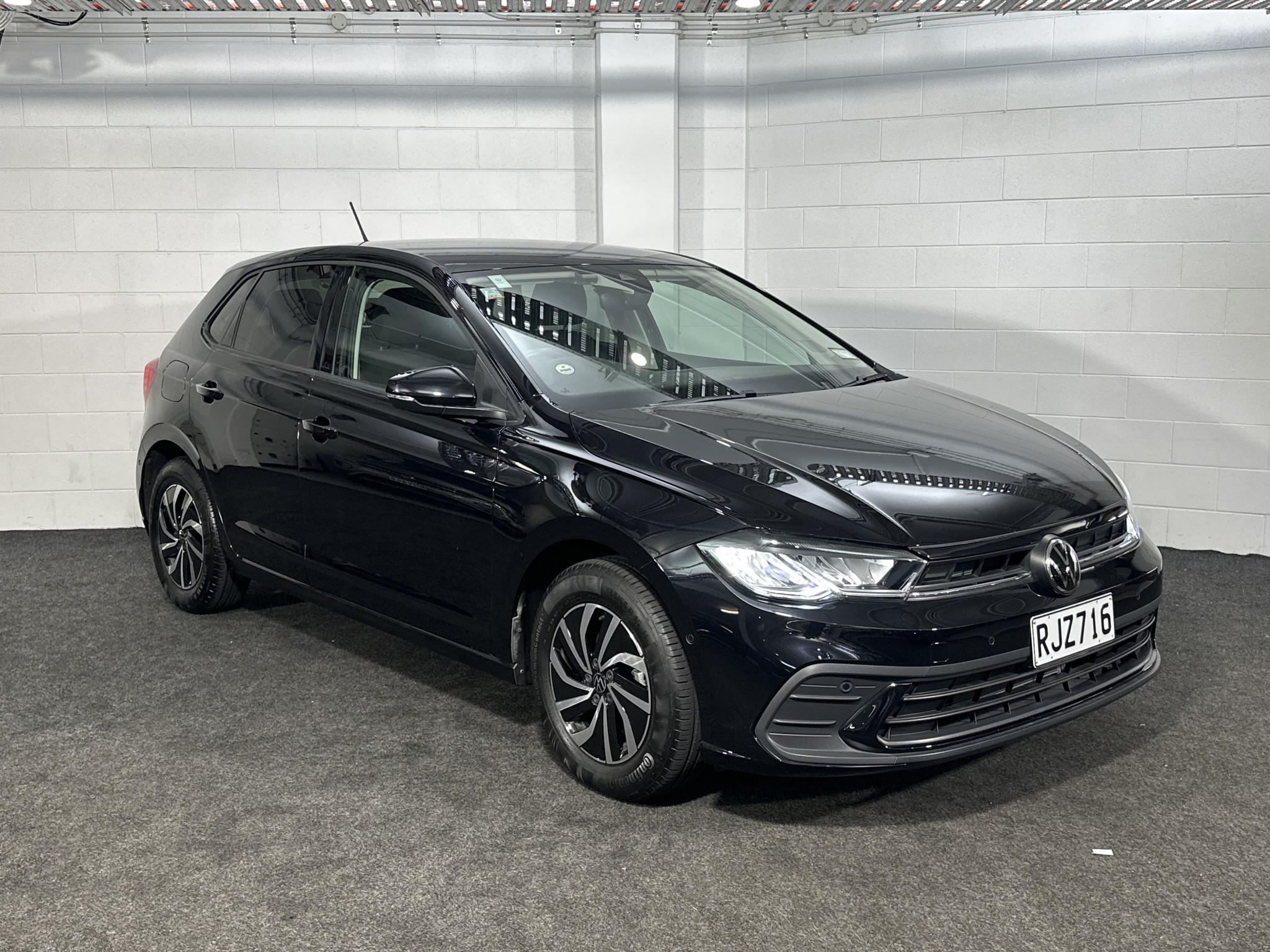 Volkswagen Polo TSI Active