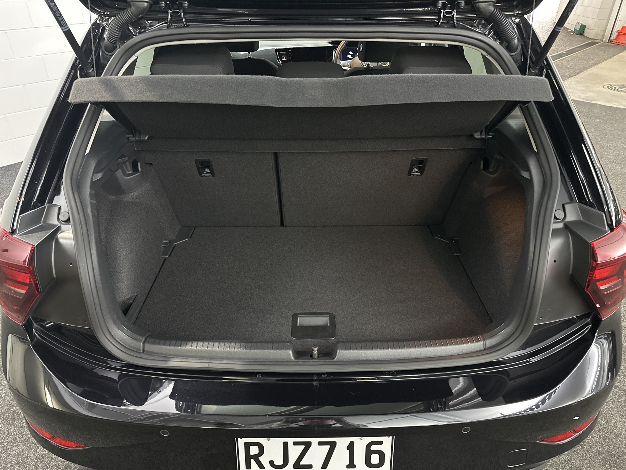 Volkswagen Polo TSI Active