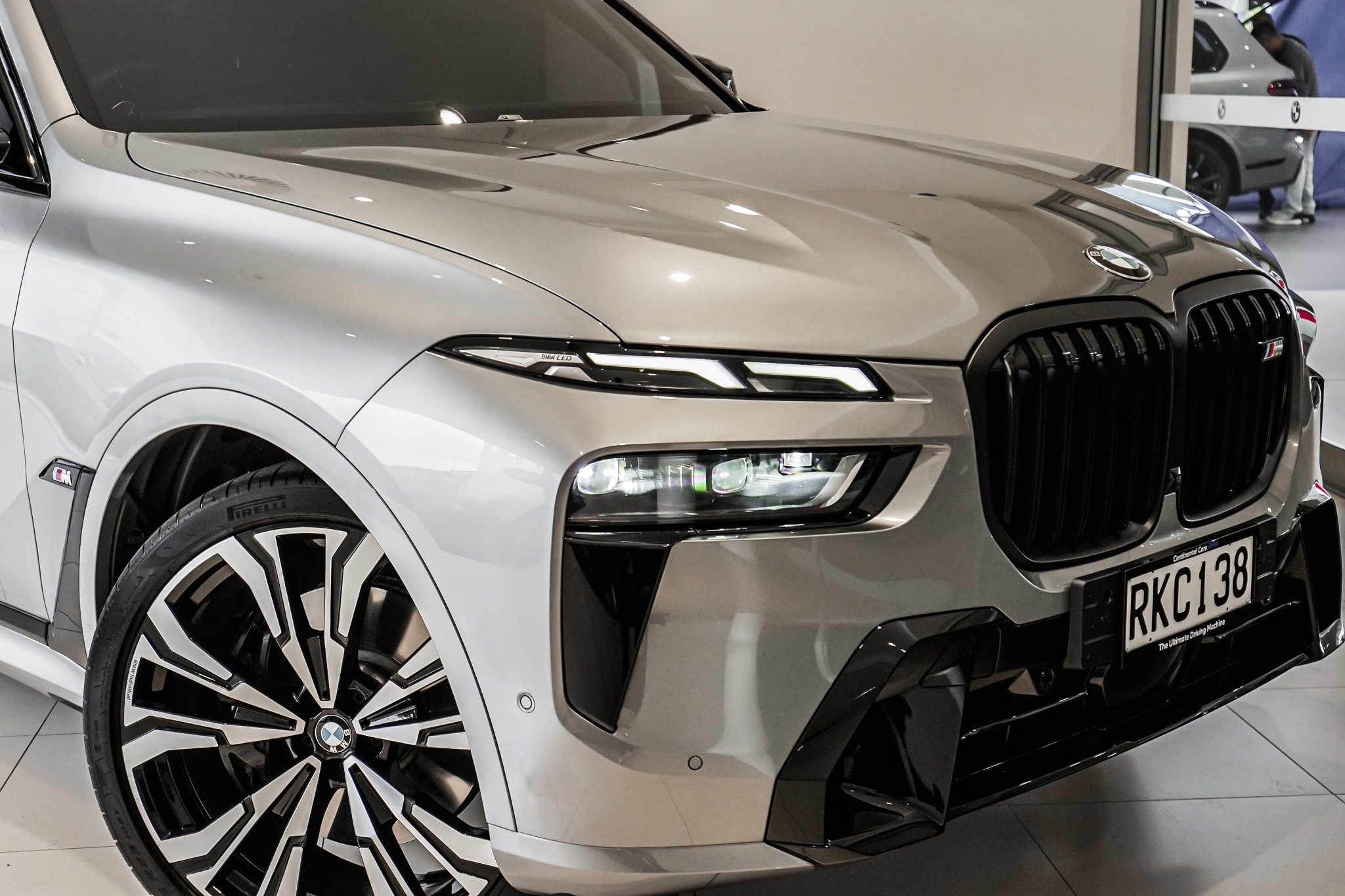 BMW X7 M60i