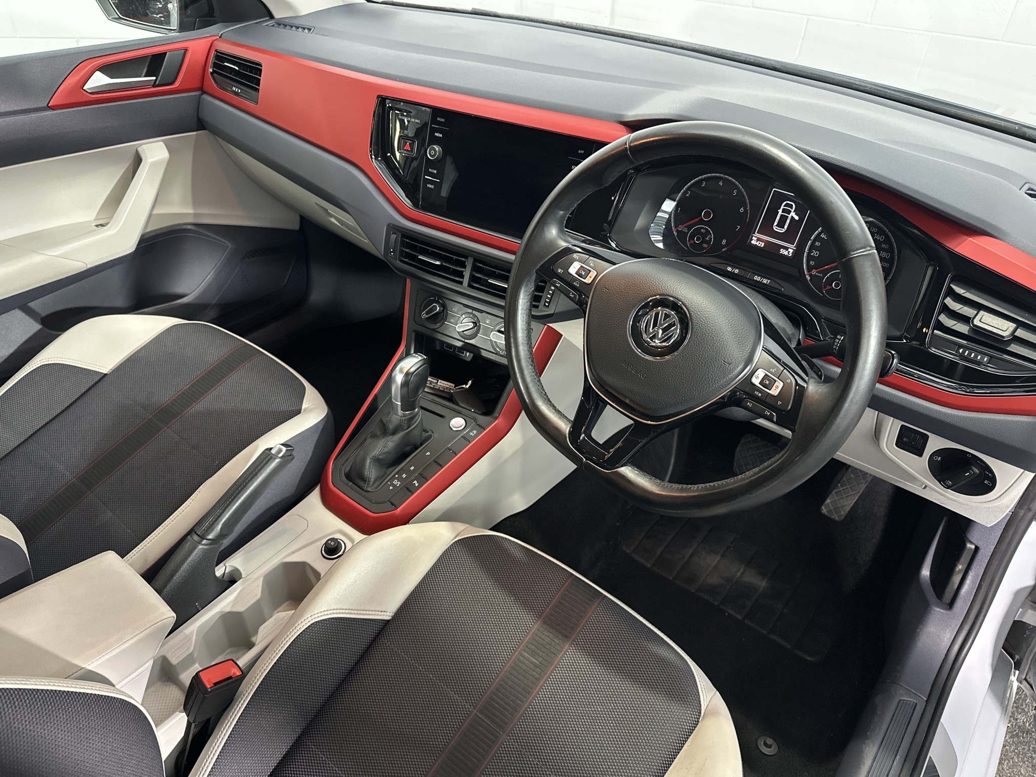 Volkswagen Polo TSI 70KW 1.0P/7AT DS