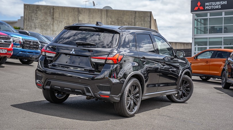 2025 Mitsubishi ASX 2