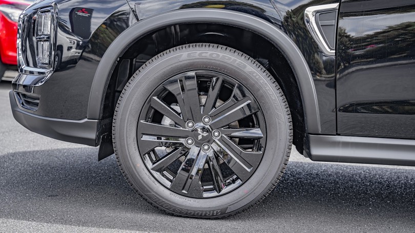 2025 Mitsubishi ASX 6