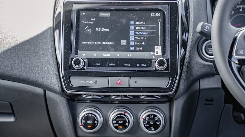 2025 Mitsubishi ASX 15