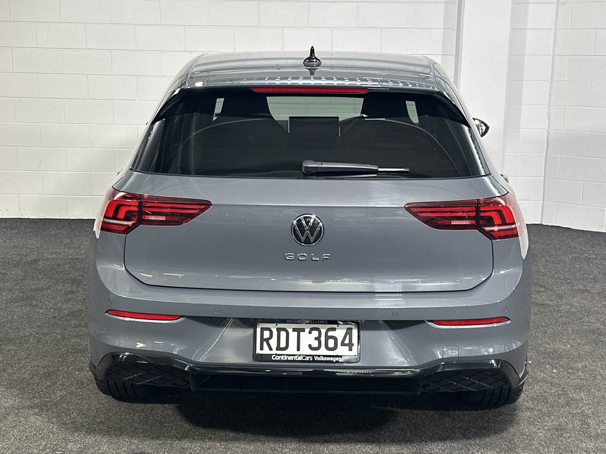 Volkswagen Golf 8.5 R-LINE