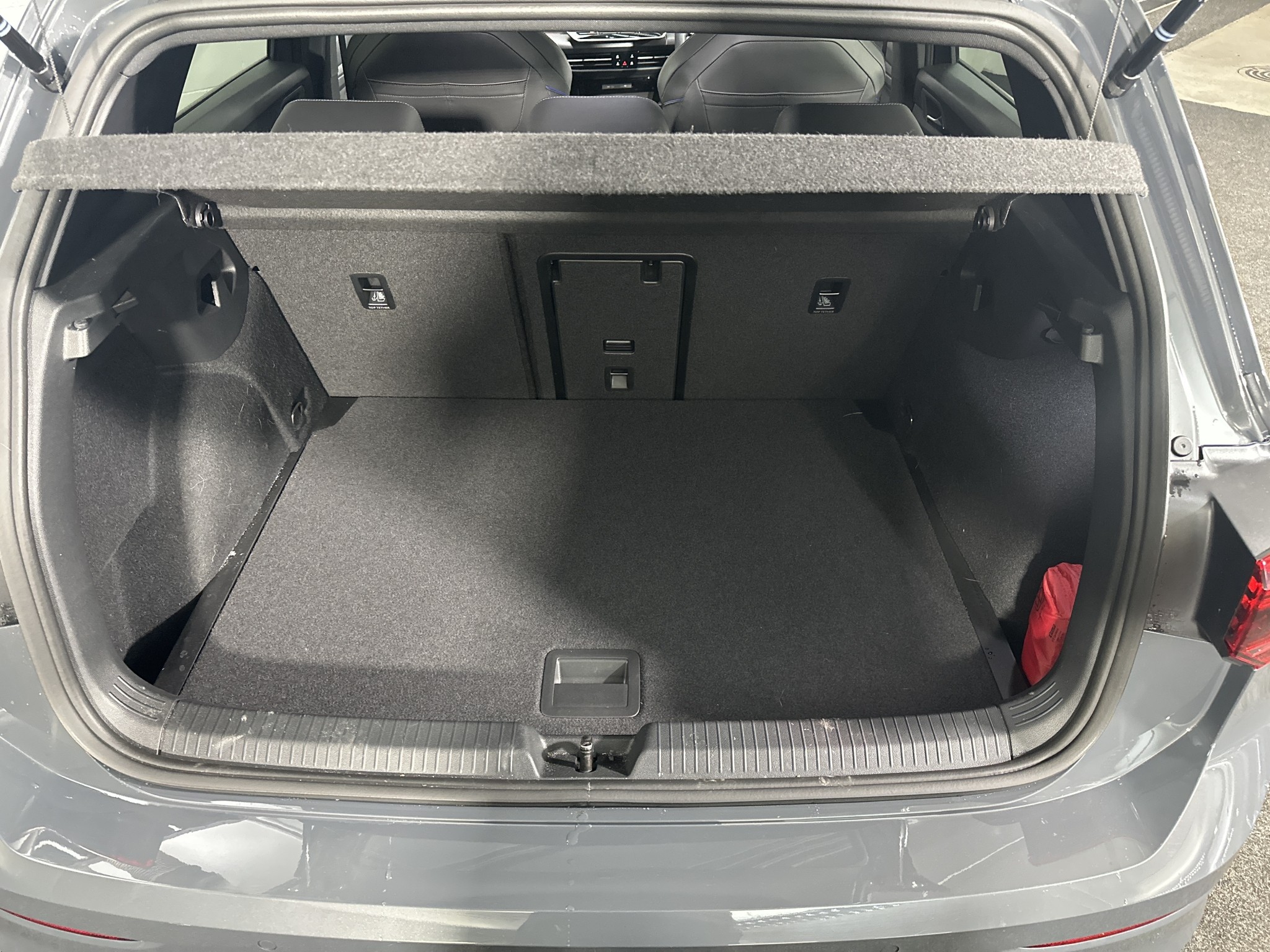 Volkswagen Golf 8.5 R-LINE