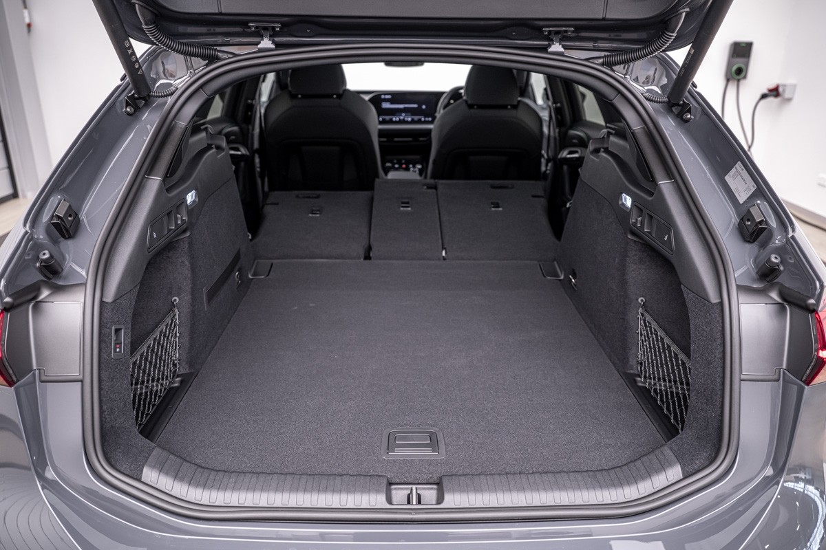 Audi A6 AVANT E-TRON S LINE QUATTRO