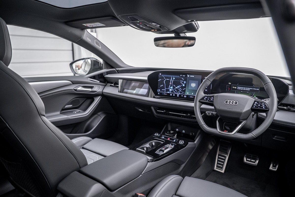 Audi A6 AVANT E-TRON S LINE QUATTRO