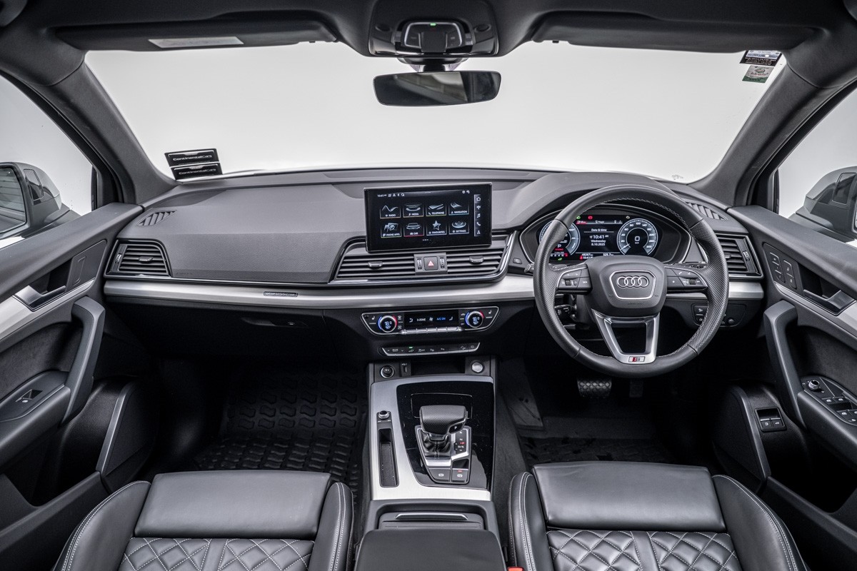 Audi Q5 50 TFSI E S LINE