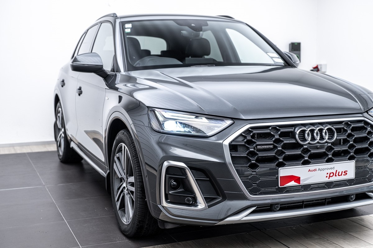 Audi Q5 50 TFSI E S LINE