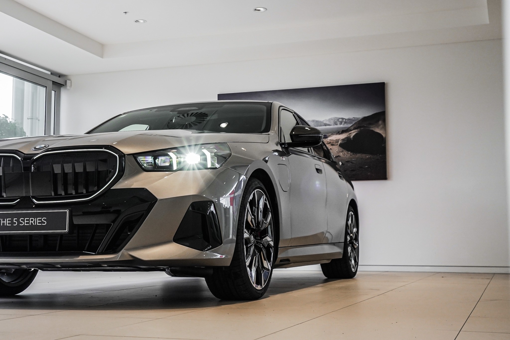 BMW 550e xDrive Sedan